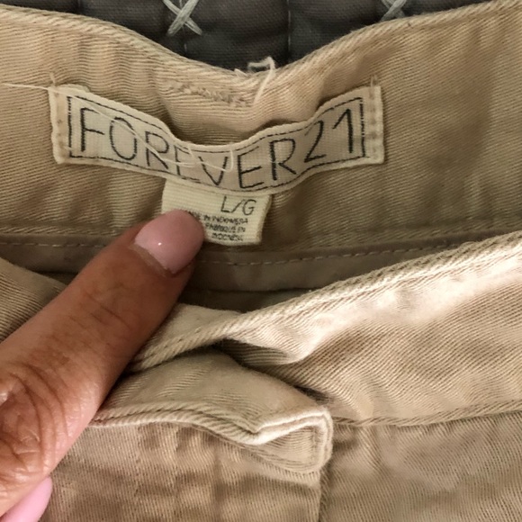 Forever 21 shorts size large like new - Picture 2 of 3